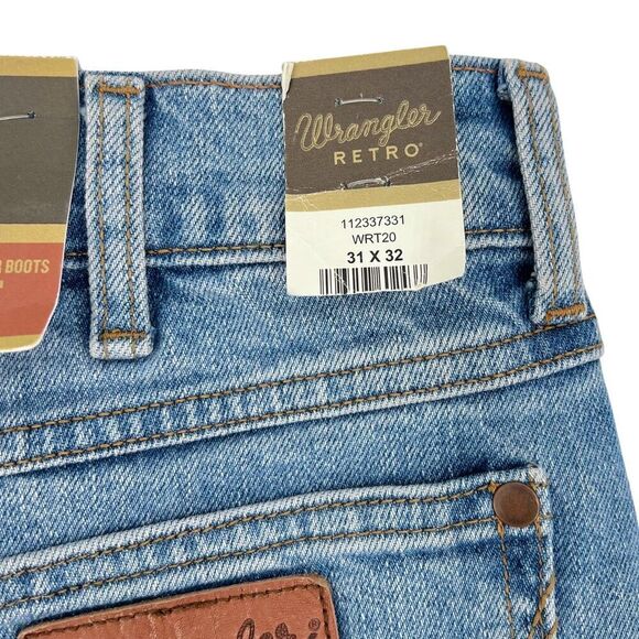 NEW Wrangler Men's Retro Relaxed Fit Bootcut Jeans Light Wash 31x32 - Picture 10 of 14